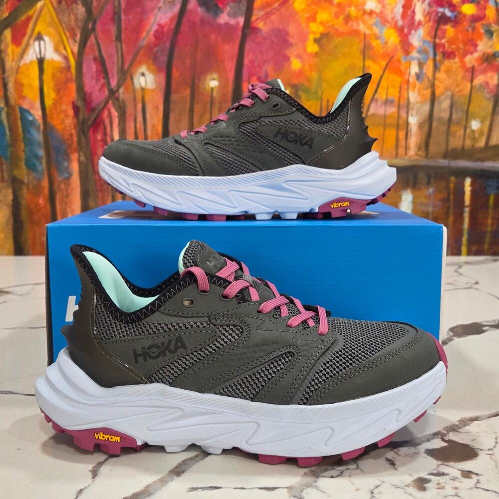 Hoka One W Anacapa 2 Freedom Women's Size 6.5B Running Trail Shoes
